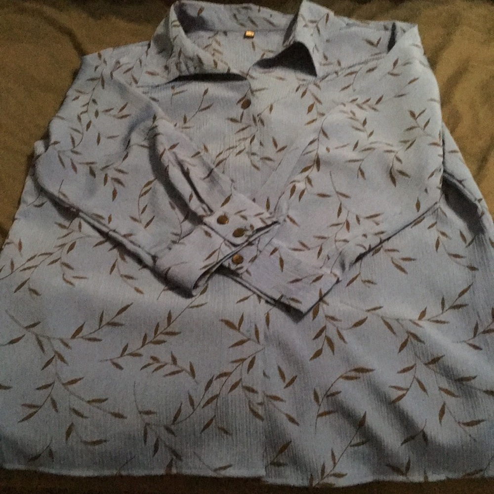 Lightly used Button up shirt **3 for 15**